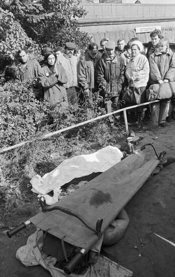 Victims of fratricidal conflict in Moscow