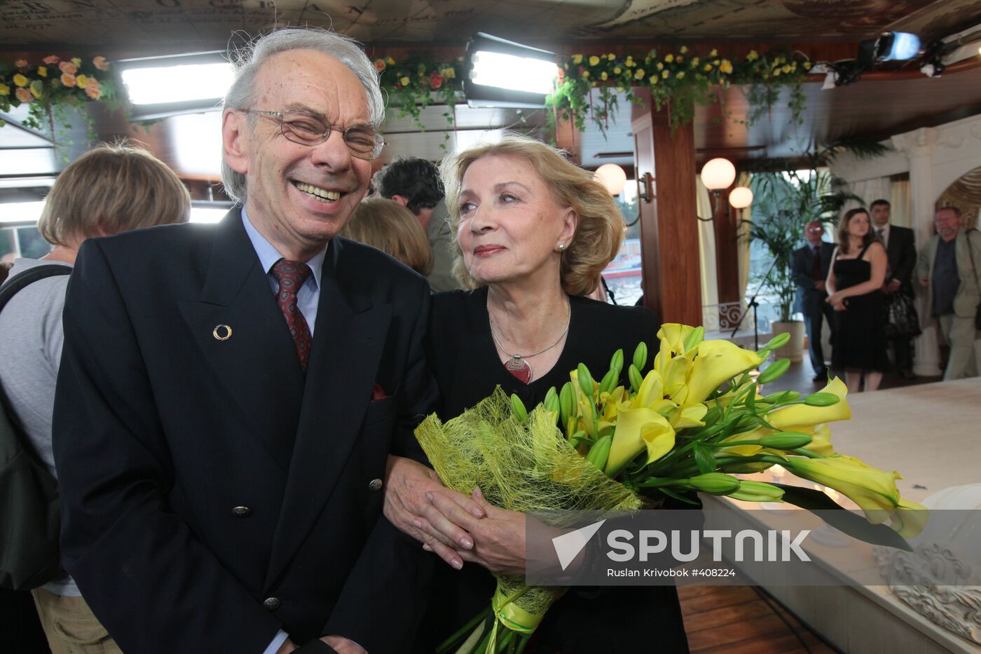 Alexei Batalov and Alla Demidova attending Kumir awards ceremony