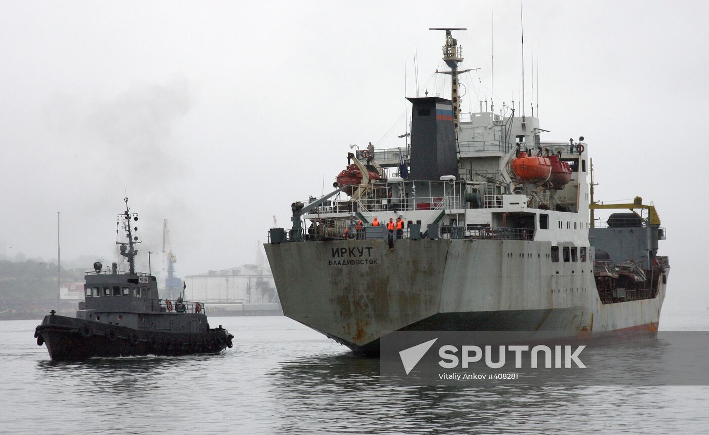 Pacific Fleet ships return home after anti-piracy mission