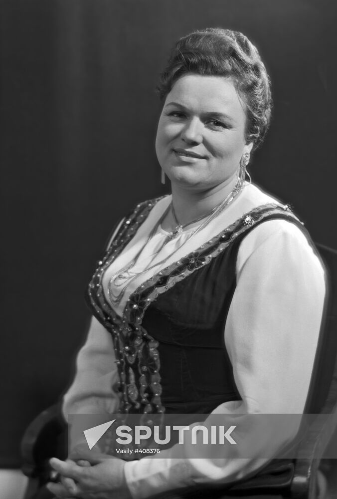 Singer Lyudmila Zykina