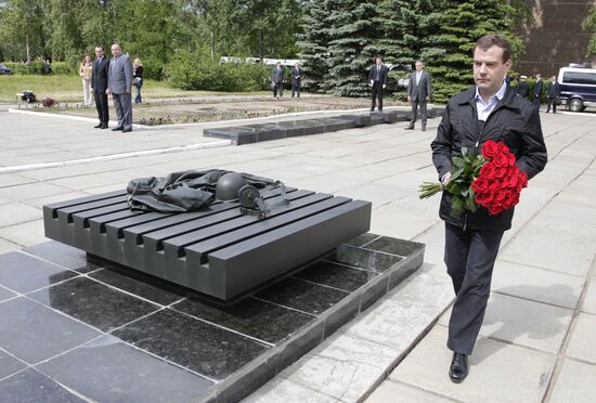 President Dmitry Medvedev visits North-Western district