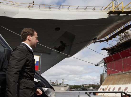 President Dmitry Medvedev visits North-Western district