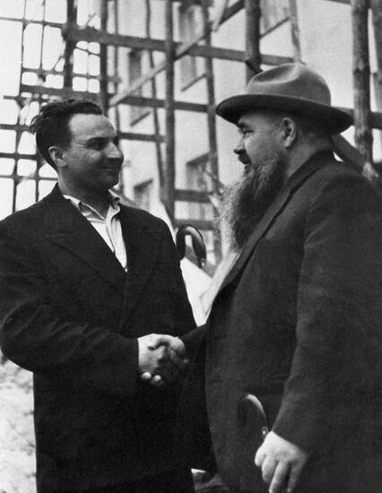 Former partisans Pyotr Vershigora, Jan Kava