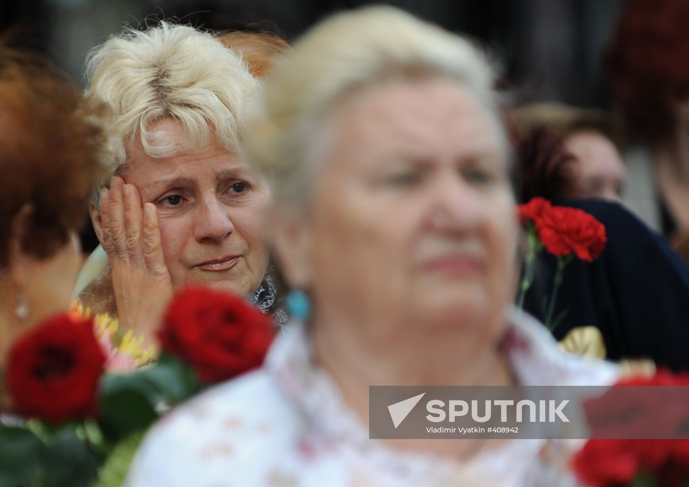 Paying last respects to Lyudmila Zykina