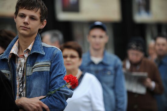 Paying last respects to Lyudmila Zykina