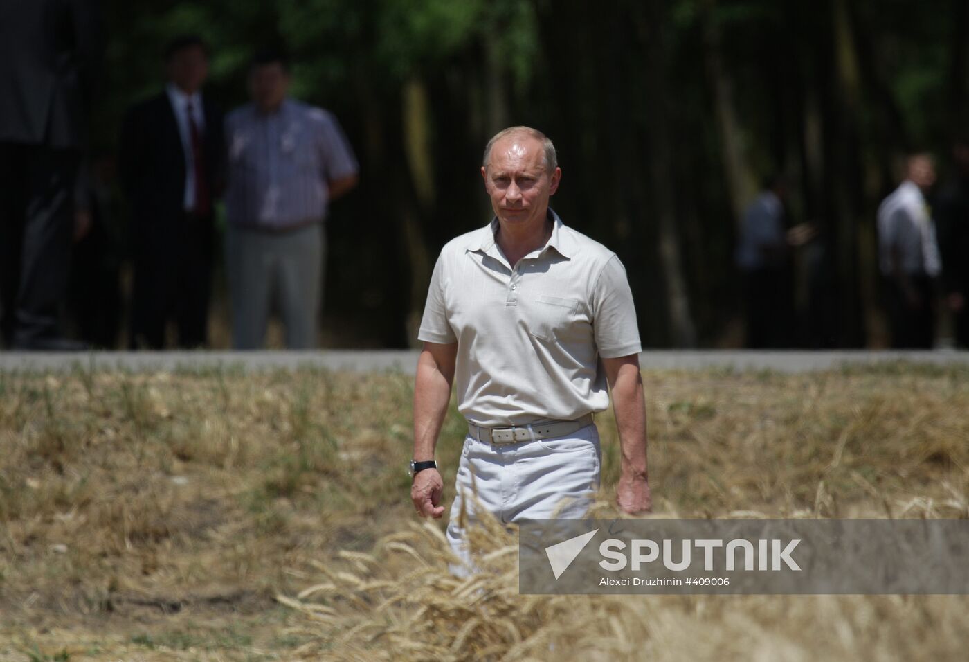 Vladimir Putin visits Southern Federal District