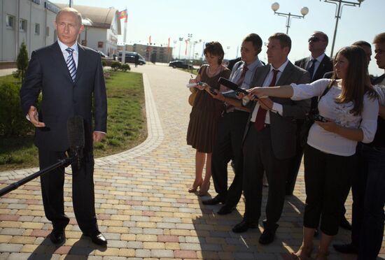 Vladimir Putin visits Southern Federal District