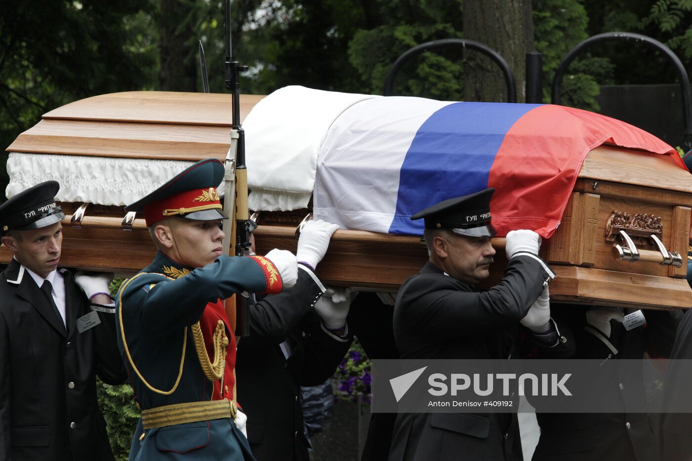 Lyudmila Zykina's funeral