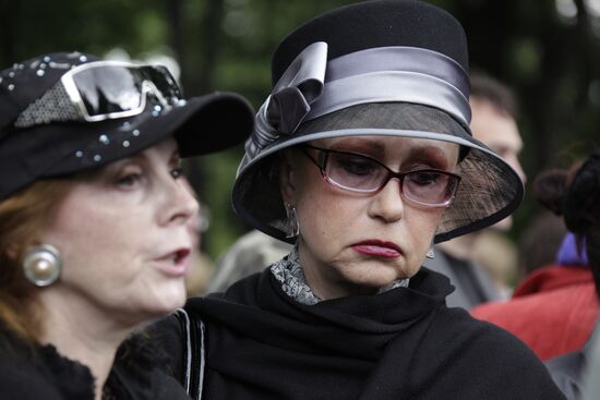 Lyudmila Zykina's funeral