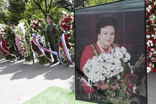 Lyudmila Zykina's funeral