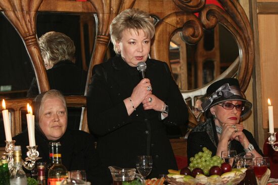 Commemoration of Lyudmila Zykina in Kolomenskoye Park