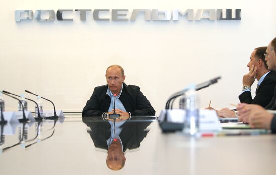 Vladimir Putin pays working visit to Southern Federal District