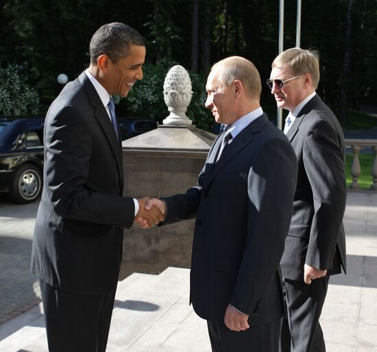 U.S. President Barack Obama meets with Vladimir Putin