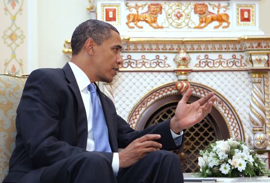 U.S. President Barack Obama meets with Vladimir Putin