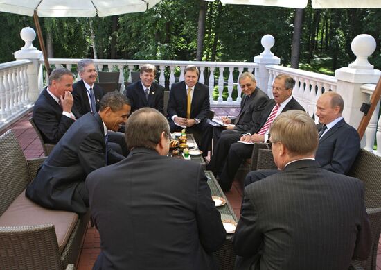 U.S. President Barack Obama meets with Vladimir Putin