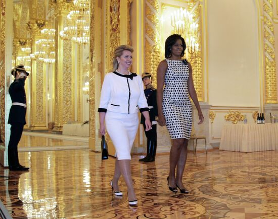 Svetlana Medvedeva and Michelle Obama
