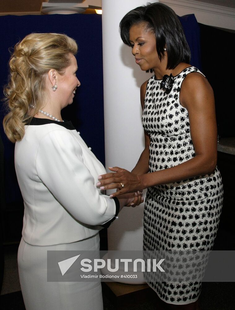 Russian, U.S. first ladies attend charity concert