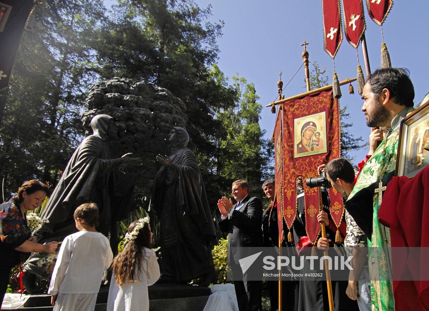 Monument to Pyotr and Fevronia in Sochi