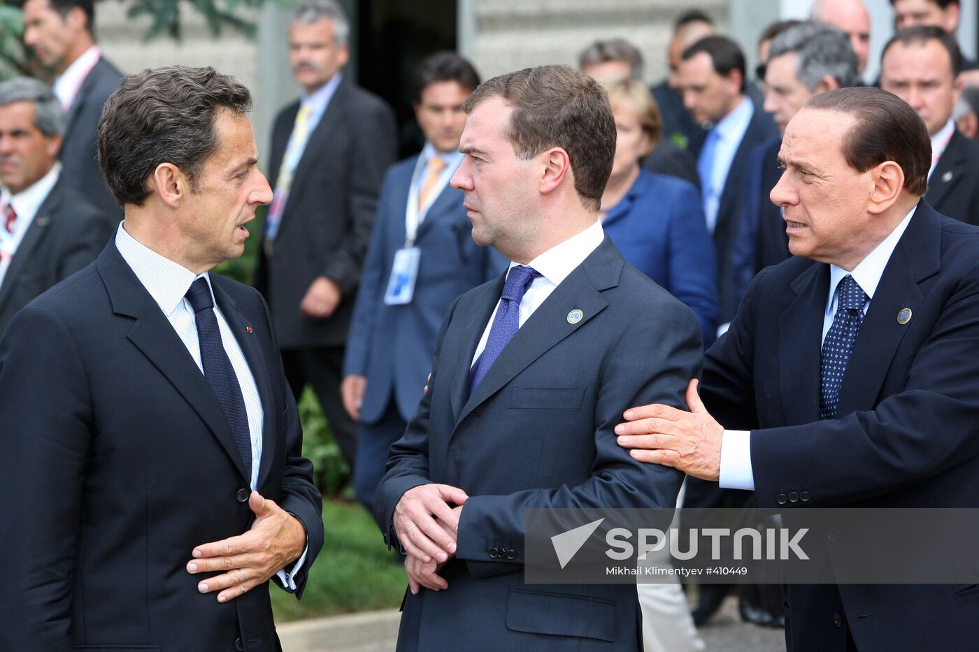 Dmitry Medvedev attends 2009 G8 summit