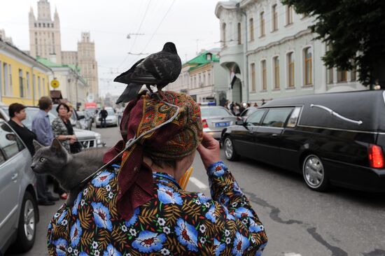 Bidding farewell to novelist Vasily Aksyonov