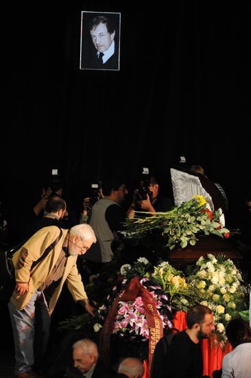 Bidding farewell to novelist Vasily Aksyonov