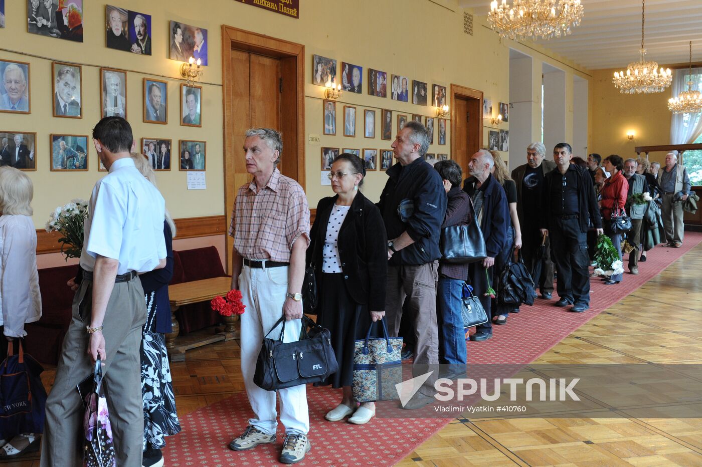 Bidding farewell to novelist Vasily Aksyonov