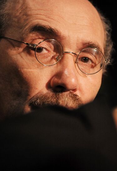 Writer Alexander Kabakov