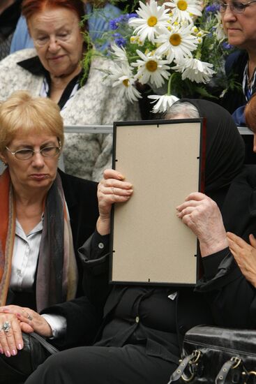 Author Vasily Aksyonov's funeral