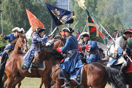 Battle of Poltava reenacted in Kolomenskoye