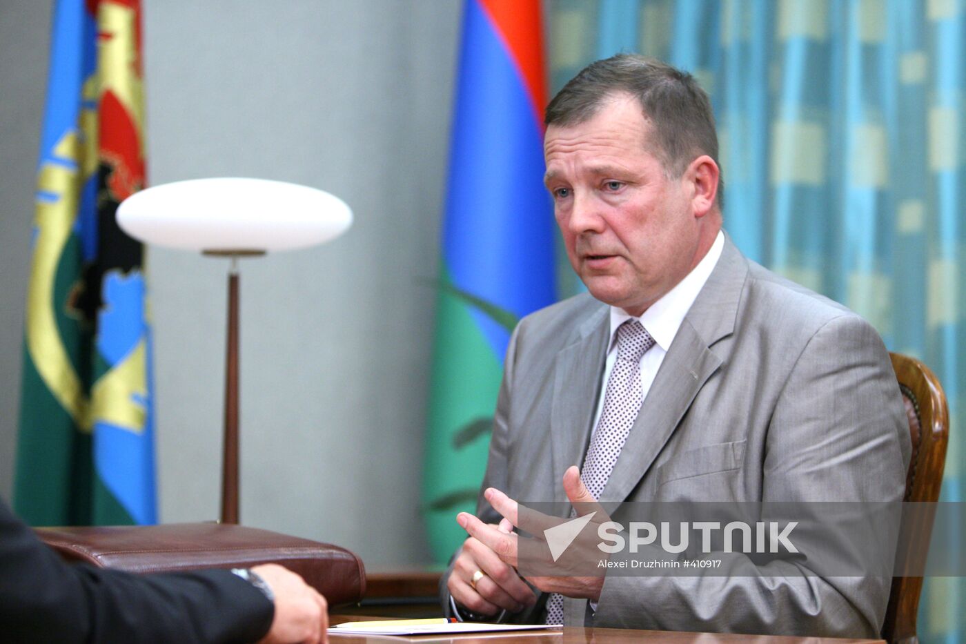 Karelia governor Sergei Katanandov