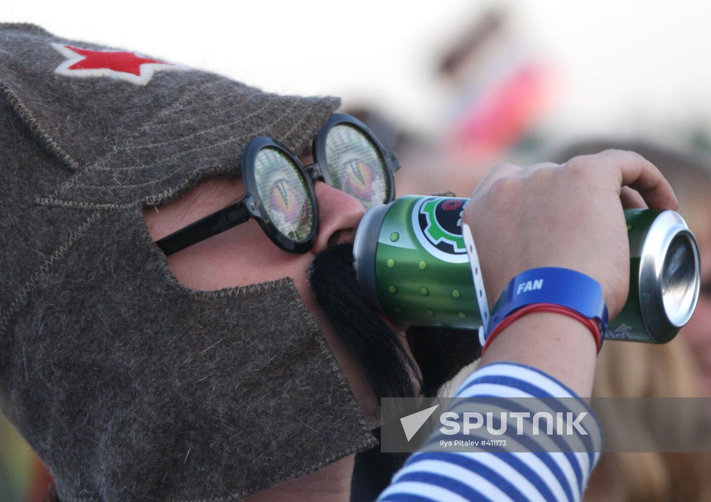 Opening of Nashestviye-2009 Rock Festival in Tver Region