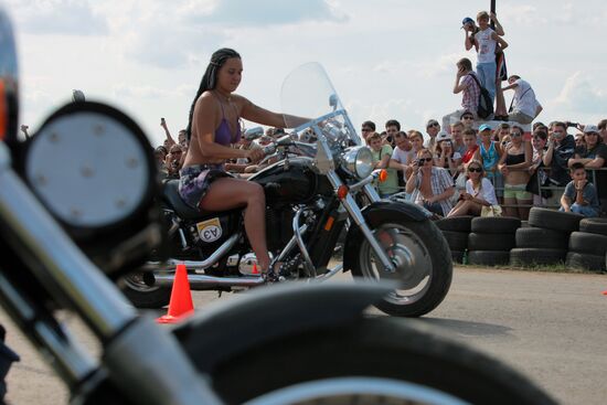 2009 Moscow International Motor Show AutoXXXotica