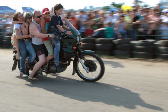 2009 Moscow International Motor Show AutoXXXotica