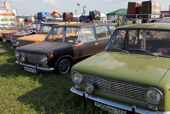 2009 Moscow International Motor Show AutoXXXotica