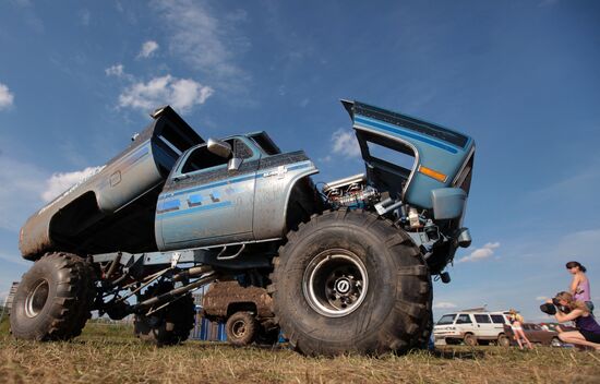 2009 Moscow International Motor Show AutoXXXotica