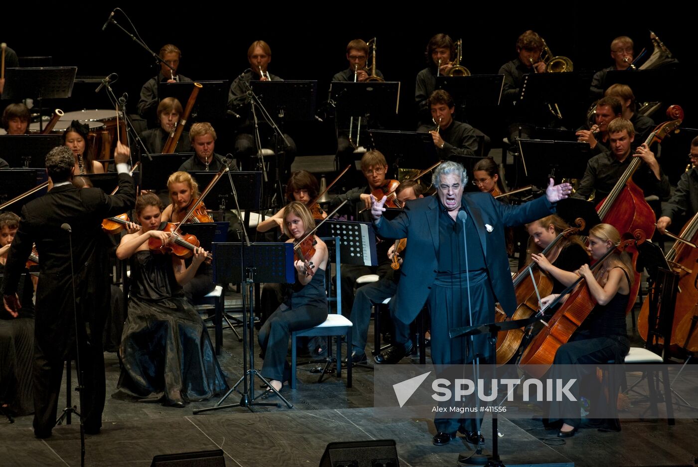 Spanish tenor Plácido Domingo performs live in Russia