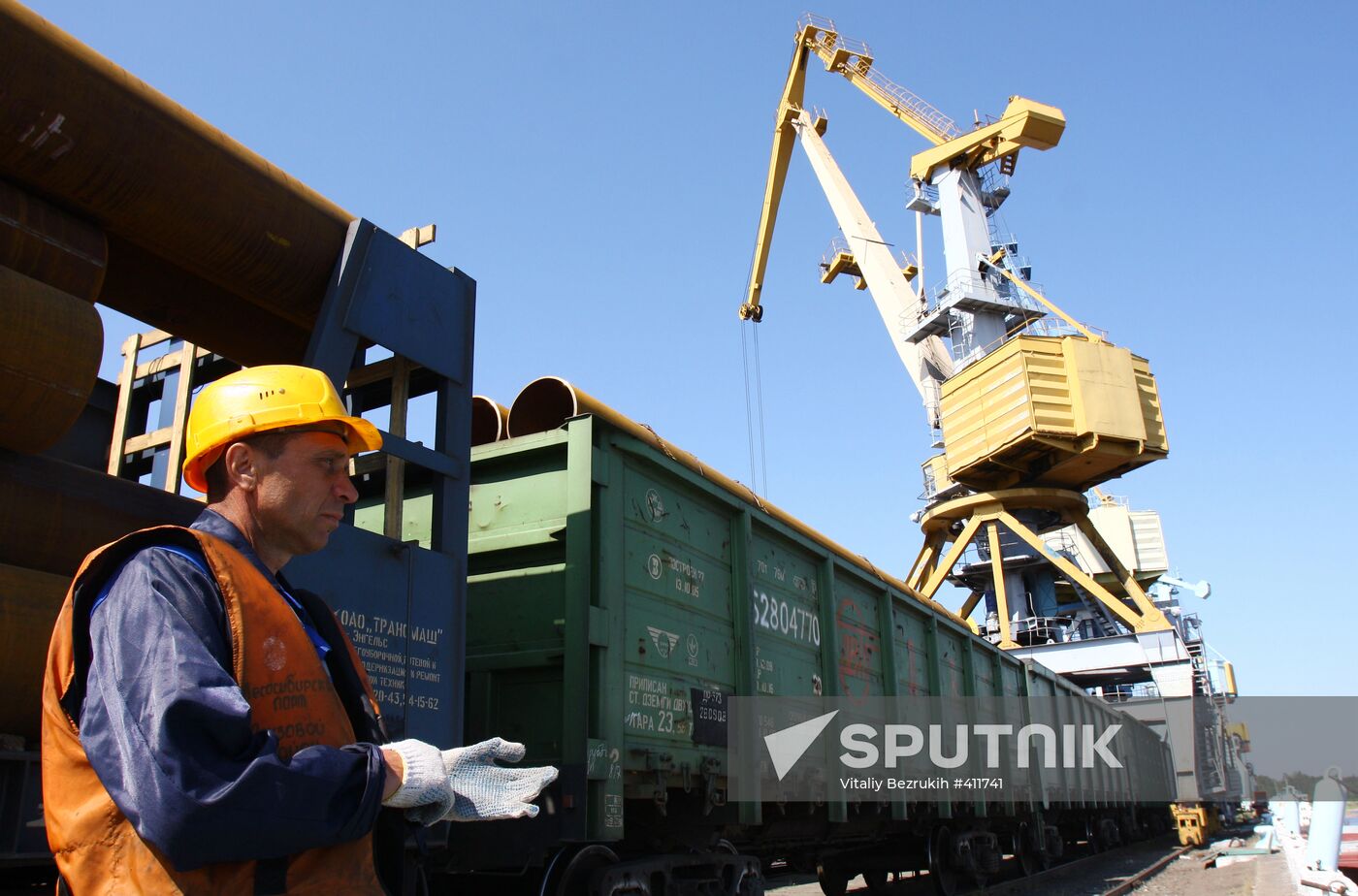 The Lesosibirsk river port