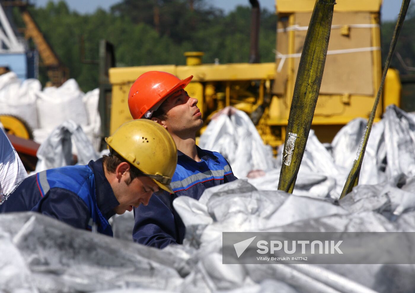 The Lesosibirsk river port