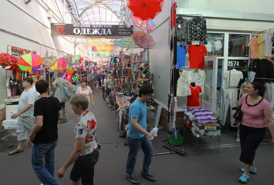 Luzhniki market