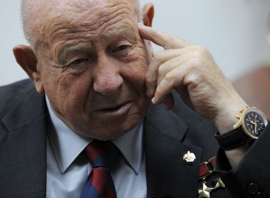 Cosmonaut Alexei Leonov gives interview to RIA Novosti