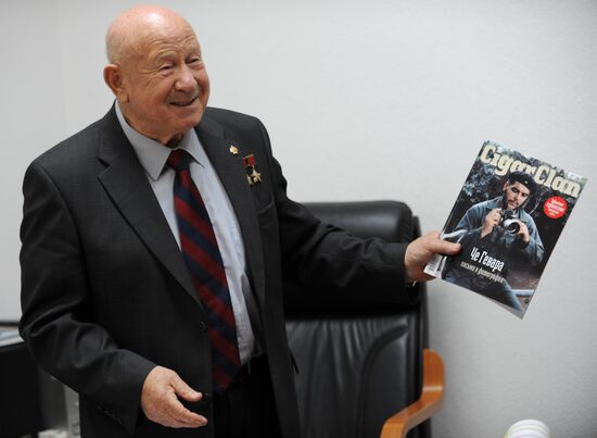 Cosmonaut Alexei Leonov gives interview to RIA Novosti