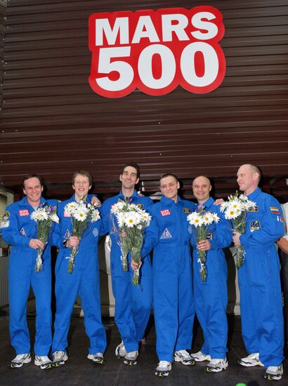 Simulated mission to Mars ends in Moscow