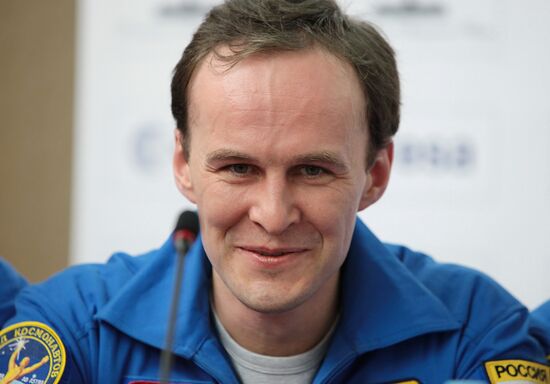 Simulated mission to Mars ends in Moscow