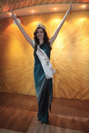 Yuliya Obraztsova - "Miss Moscow 2009"