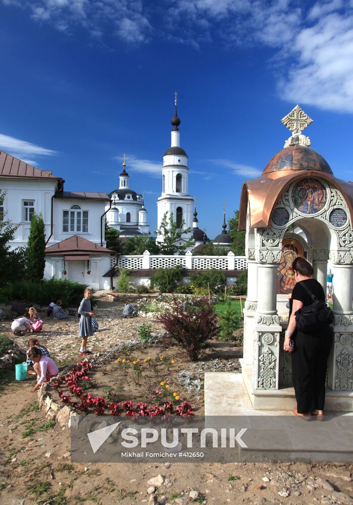 St.Nicholas Chernoostrozhsky convent