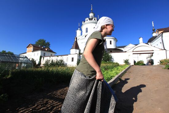St.Nicholas Chernoostrozhsky convent