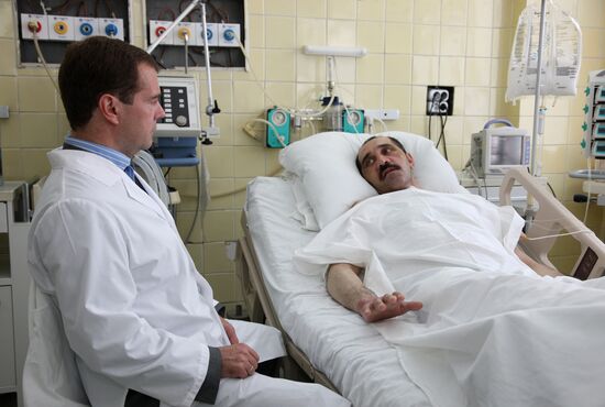 Dmitry Medvedev makes hospital visit to see Ingush President