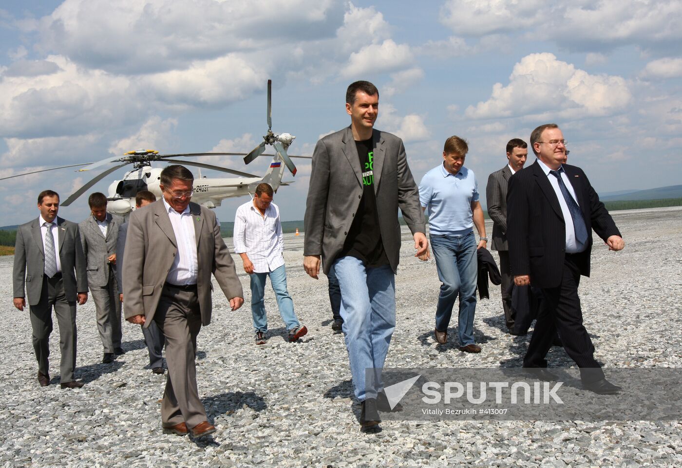 Mikhail Prokhorov visits Blagodatnoye gold ore deposit