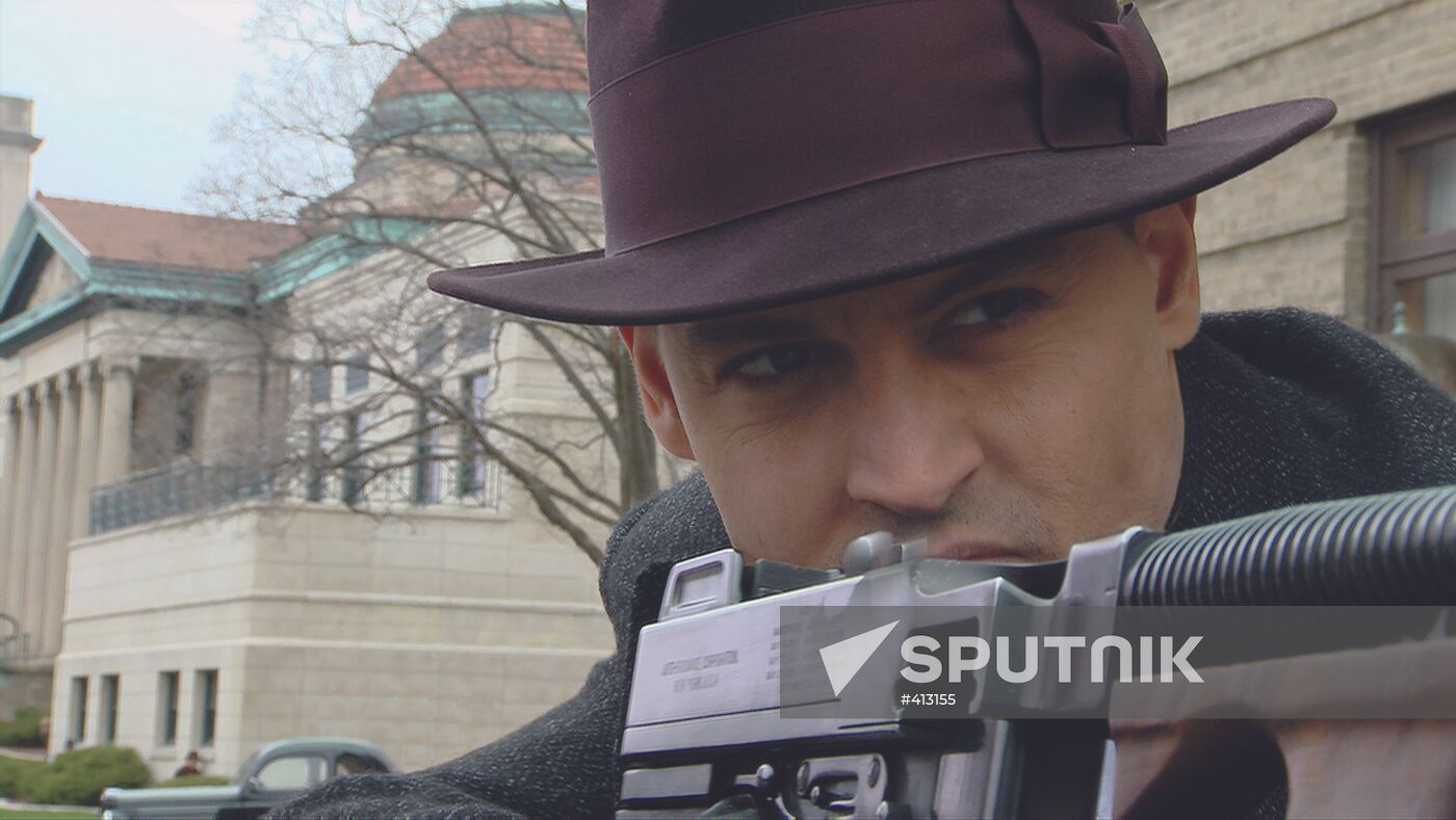 Johnny Depp starring in Public Enemies