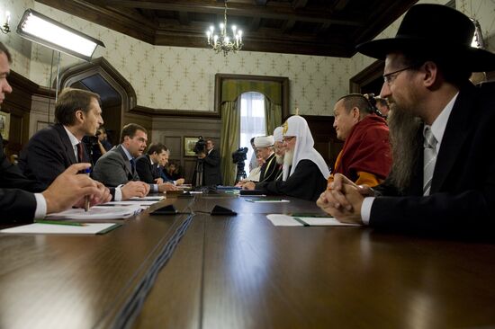 Dmitry Medvedev attends meeting on religion and ethics